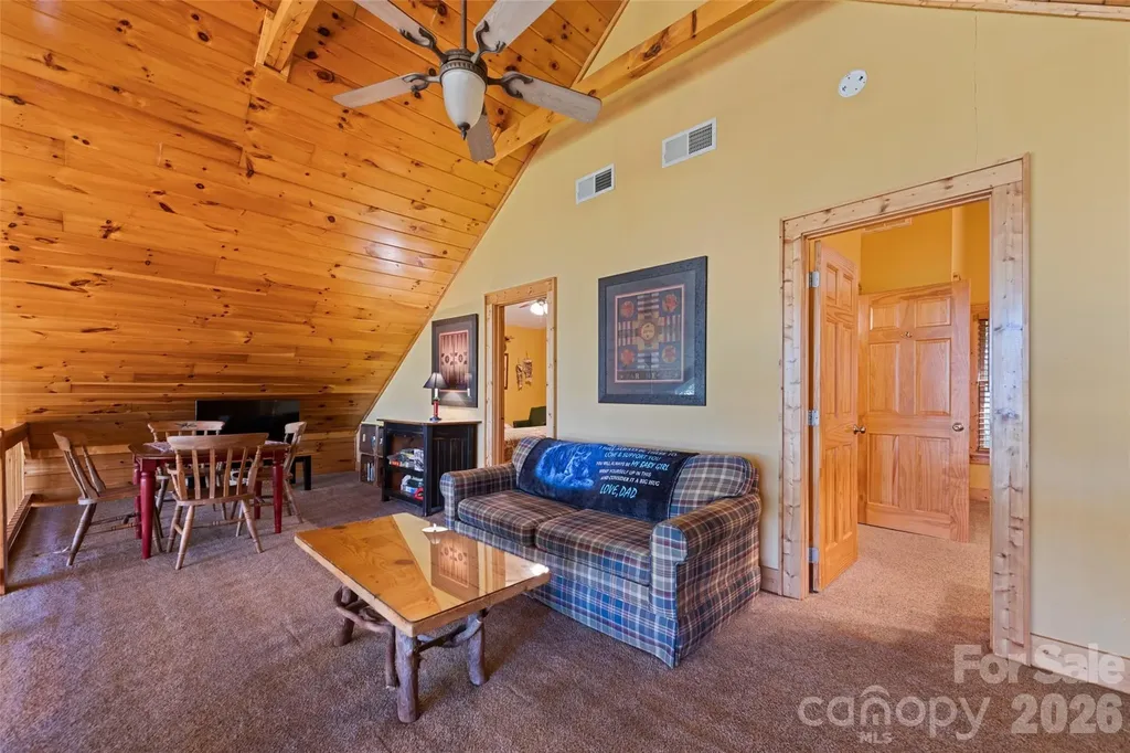 582 Tsalagi Trail Maggie Valley NC 28751