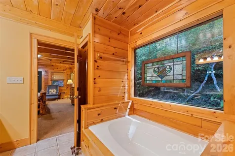 582 Tsalagi Trail Maggie Valley NC 28751