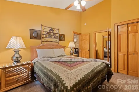 582 Tsalagi Trail Maggie Valley NC 28751