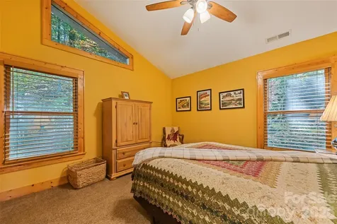 582 Tsalagi Trail Maggie Valley NC 28751