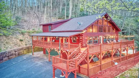 582 Tsalagi Trail Maggie Valley NC 28751