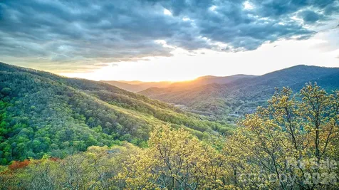 582 Tsalagi Trail Maggie Valley NC 28751