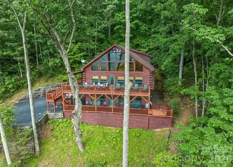 582 Tsalagi Trail Maggie Valley NC 28751