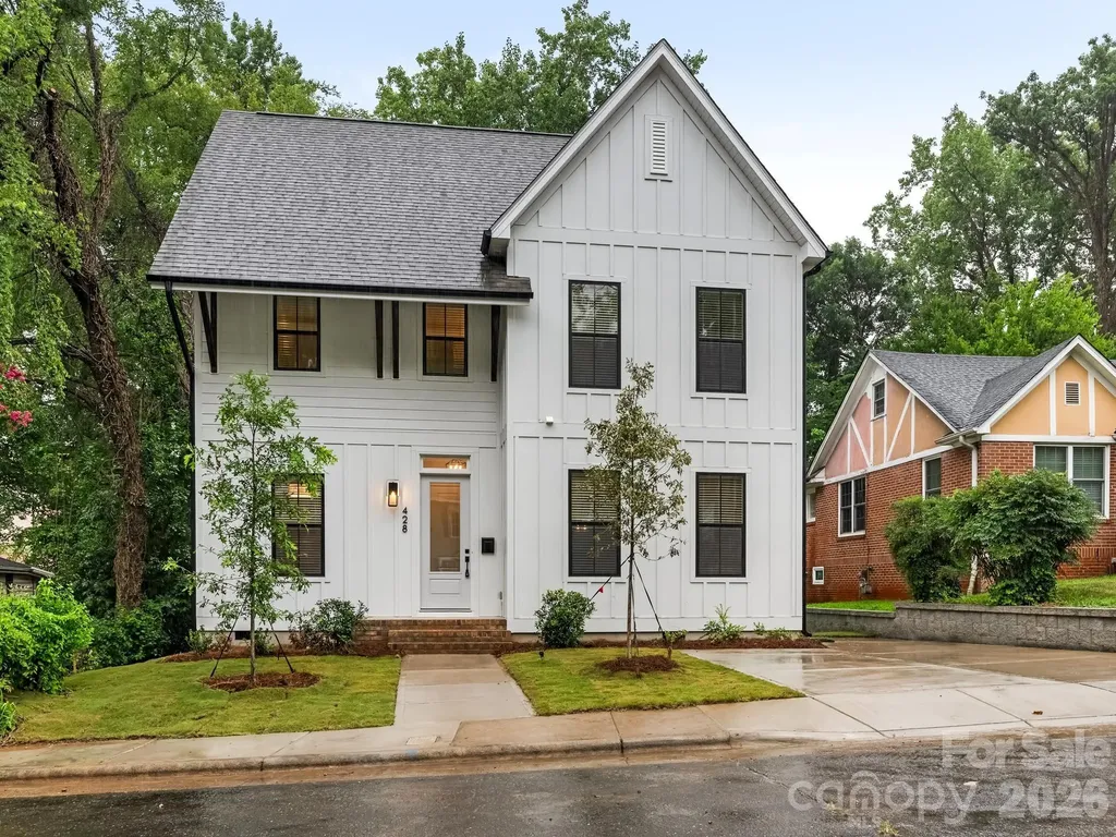 428 Woodvale Place Charlotte NC 28208