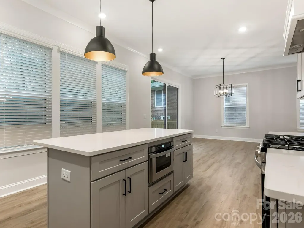 428 Woodvale Place Charlotte NC 28208