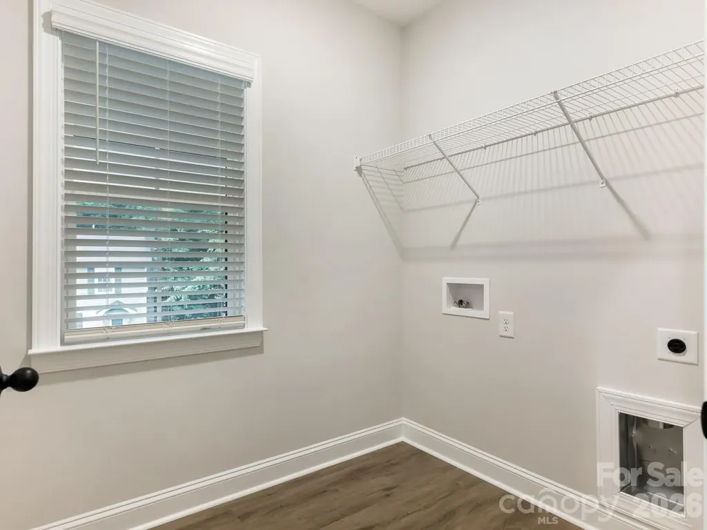 428 Woodvale Place Charlotte NC 28208