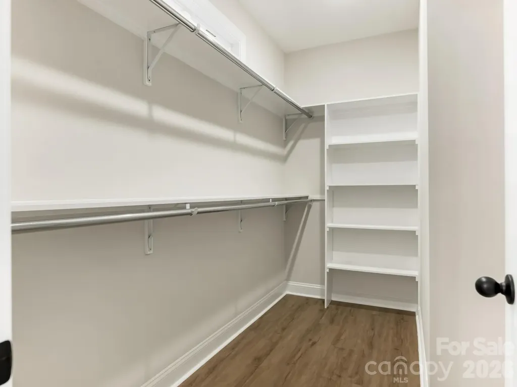 428 Woodvale Place Charlotte NC 28208