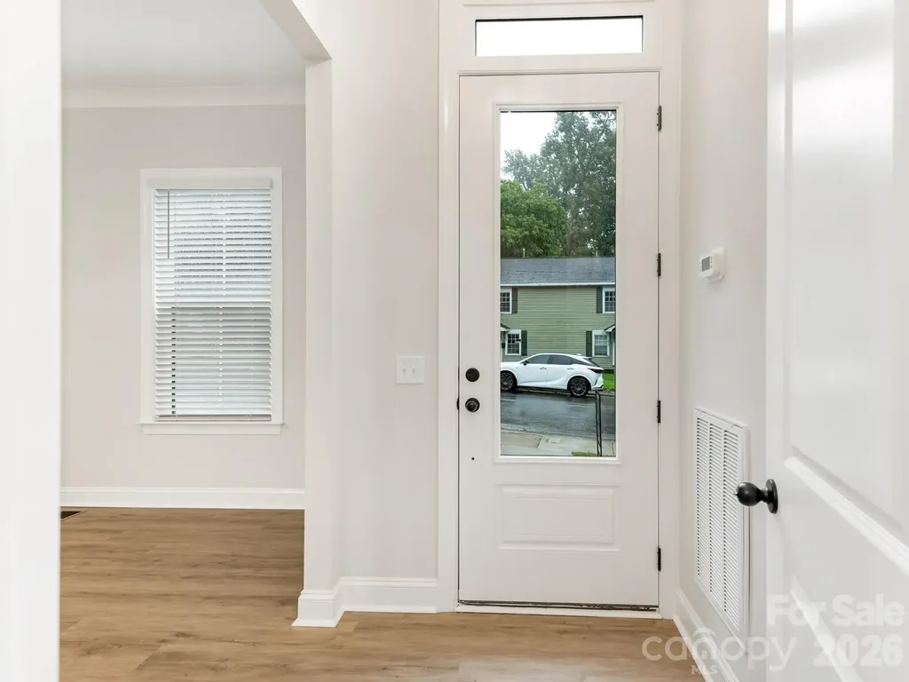 428 Woodvale Place Charlotte NC 28208