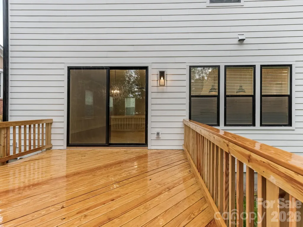 428 Woodvale Place Charlotte NC 28208