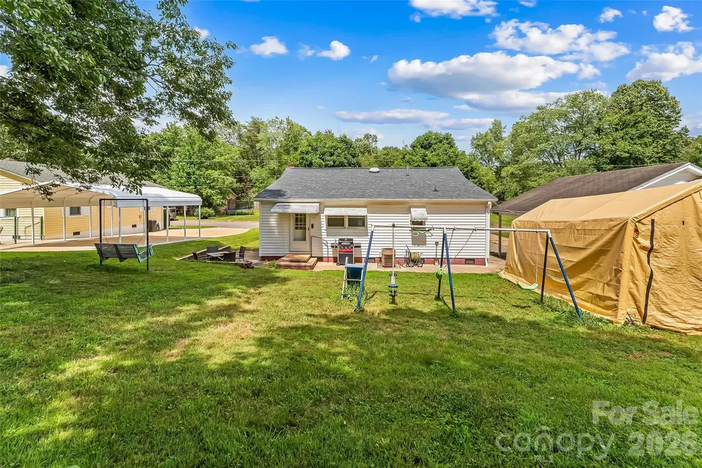 208 Shuping Street Morganton NC 28655