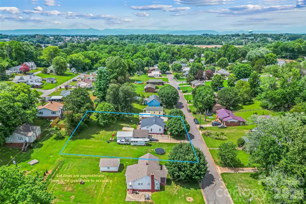208 Shuping Street Morganton NC 28655