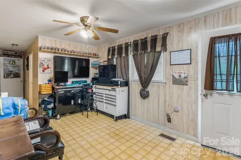 208 Shuping Street Morganton NC 28655