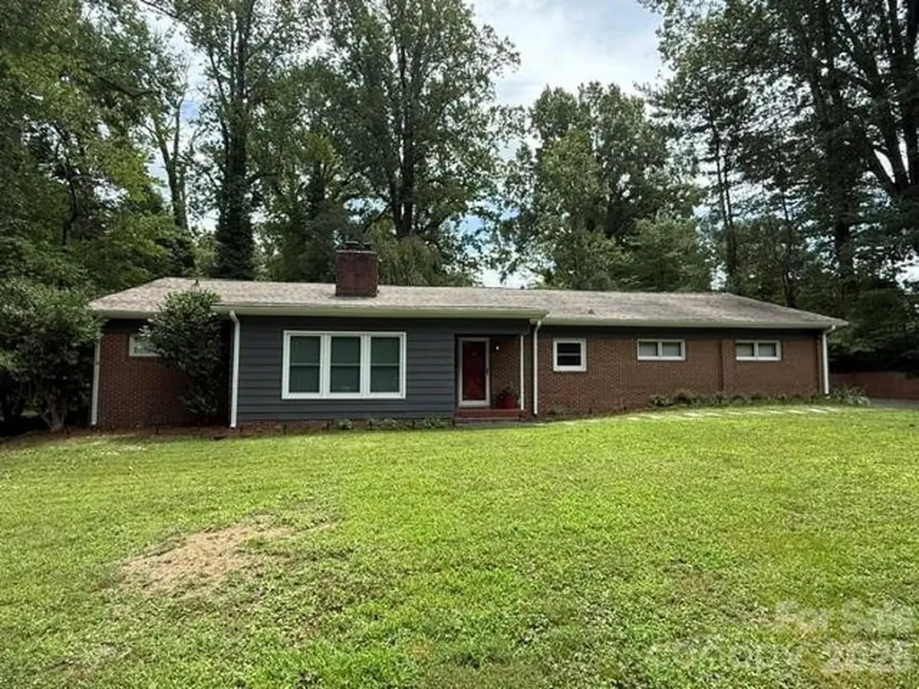 138 Circle Drive Thomasville NC 27360