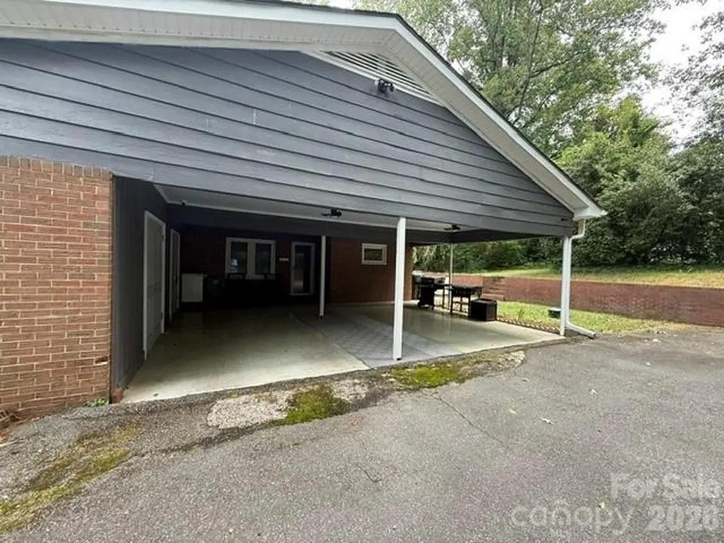 138 Circle Drive Thomasville NC 27360