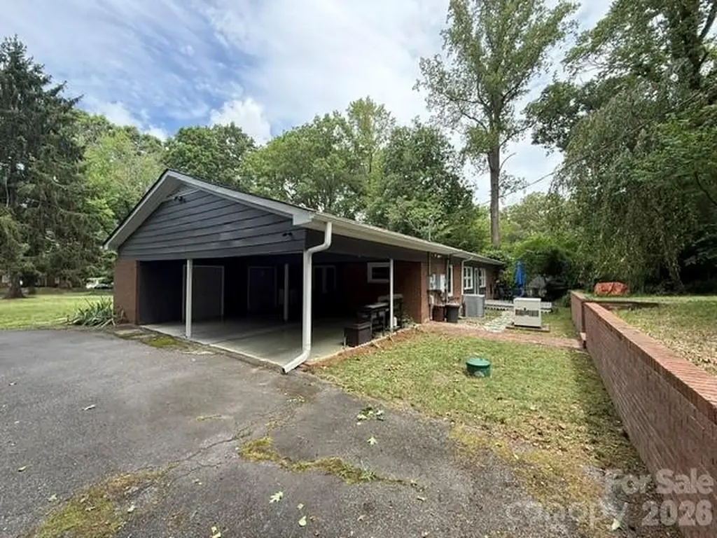 138 Circle Drive Thomasville NC 27360