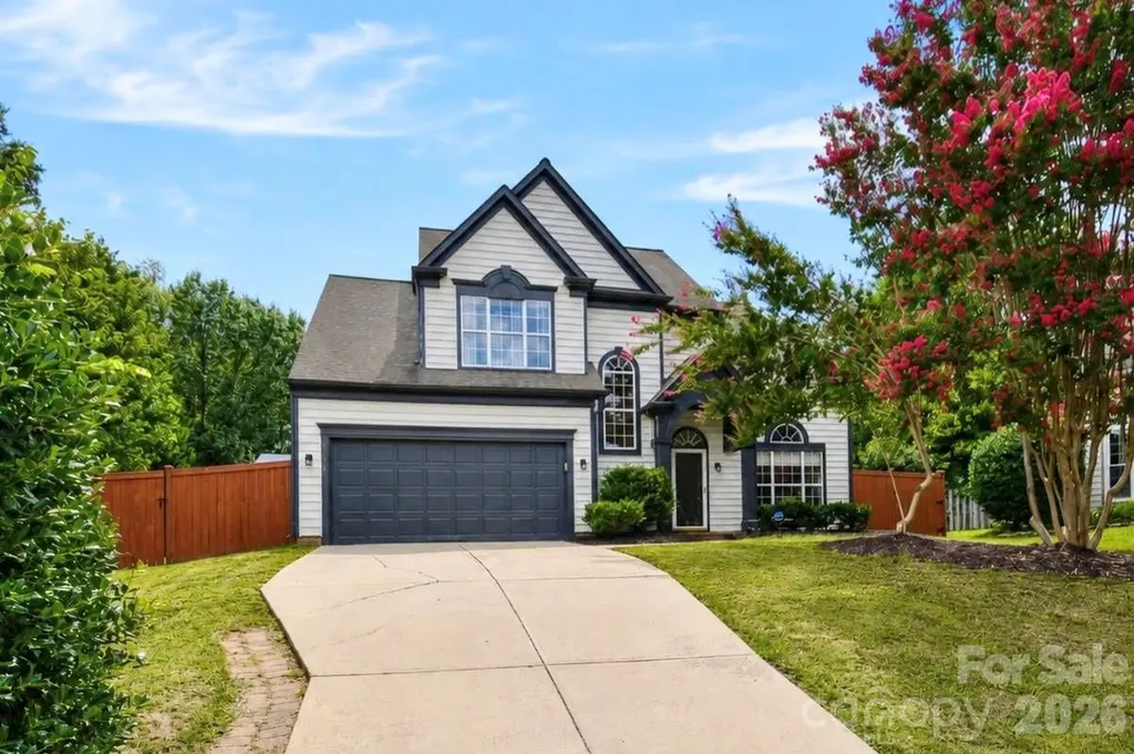 6634 Bells Mill Drive Charlotte NC 28269