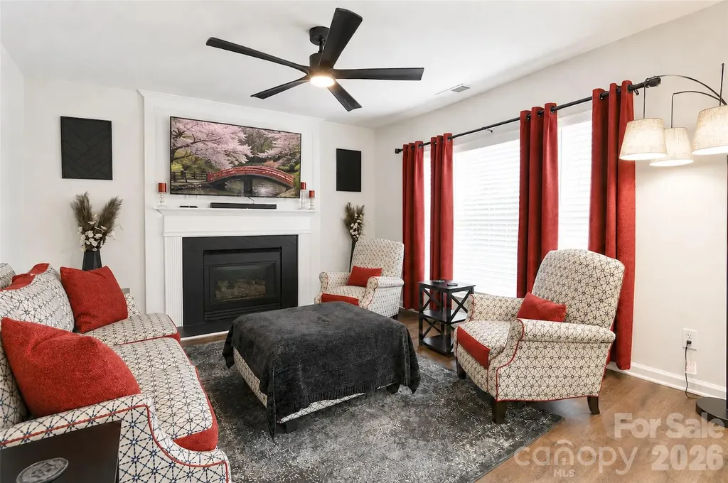 6634 Bells Mill Drive Charlotte NC 28269