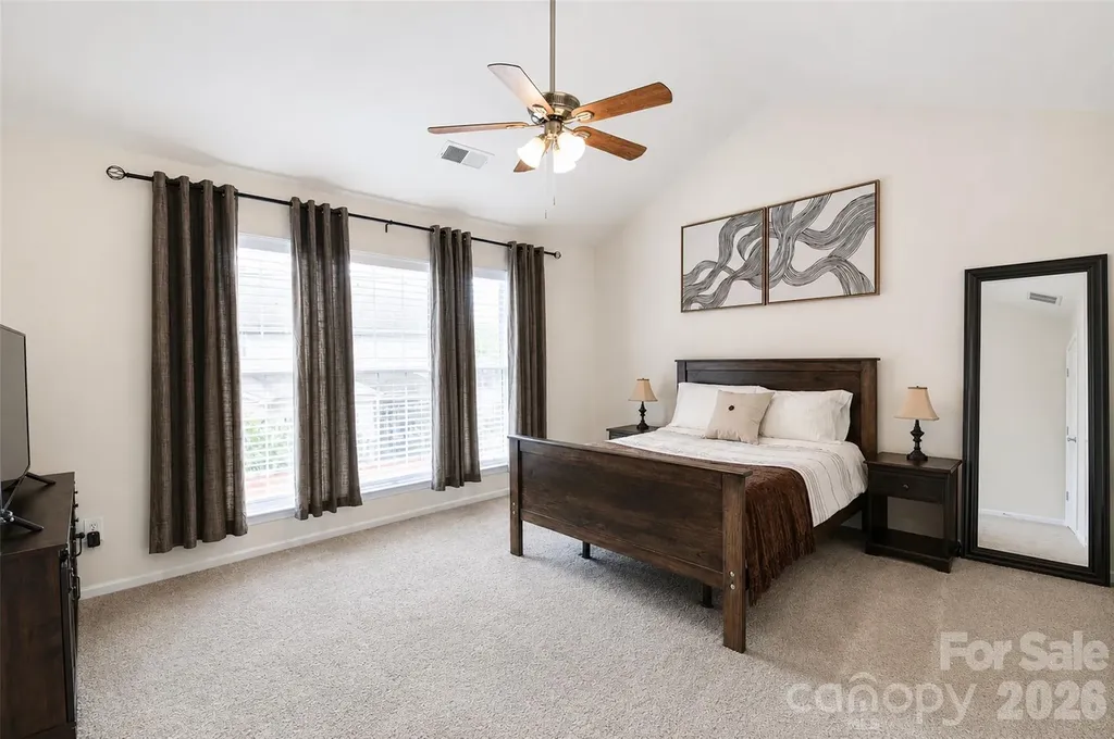 6634 Bells Mill Drive Charlotte NC 28269