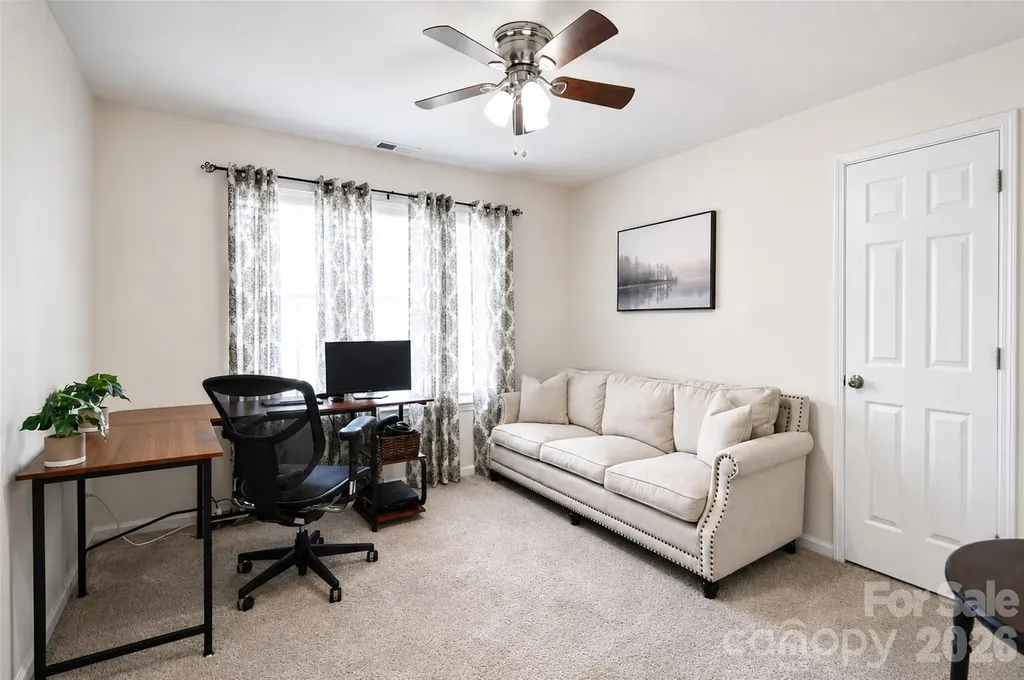 6634 Bells Mill Drive Charlotte NC 28269