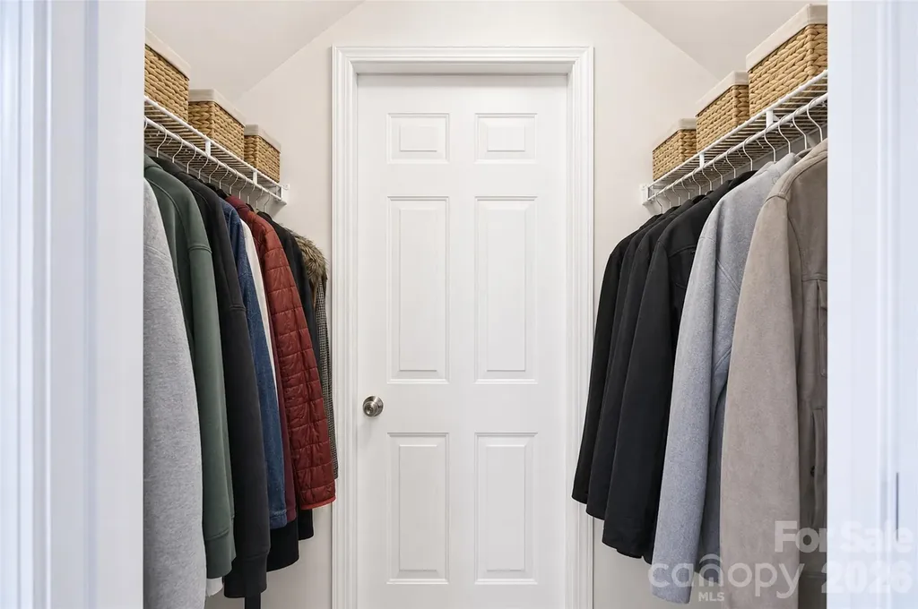 6634 Bells Mill Drive Charlotte NC 28269