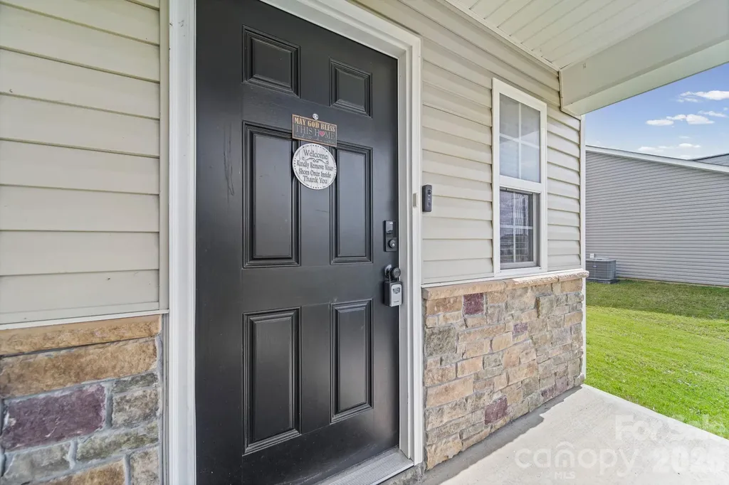282 Aubrey Woods Drive Kings Mountain NC 28086