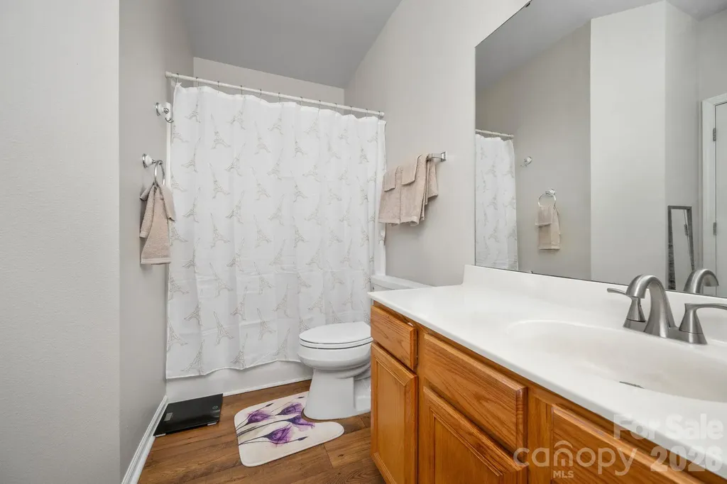 5757 Fox Ridge Lane Winston Salem NC 27104