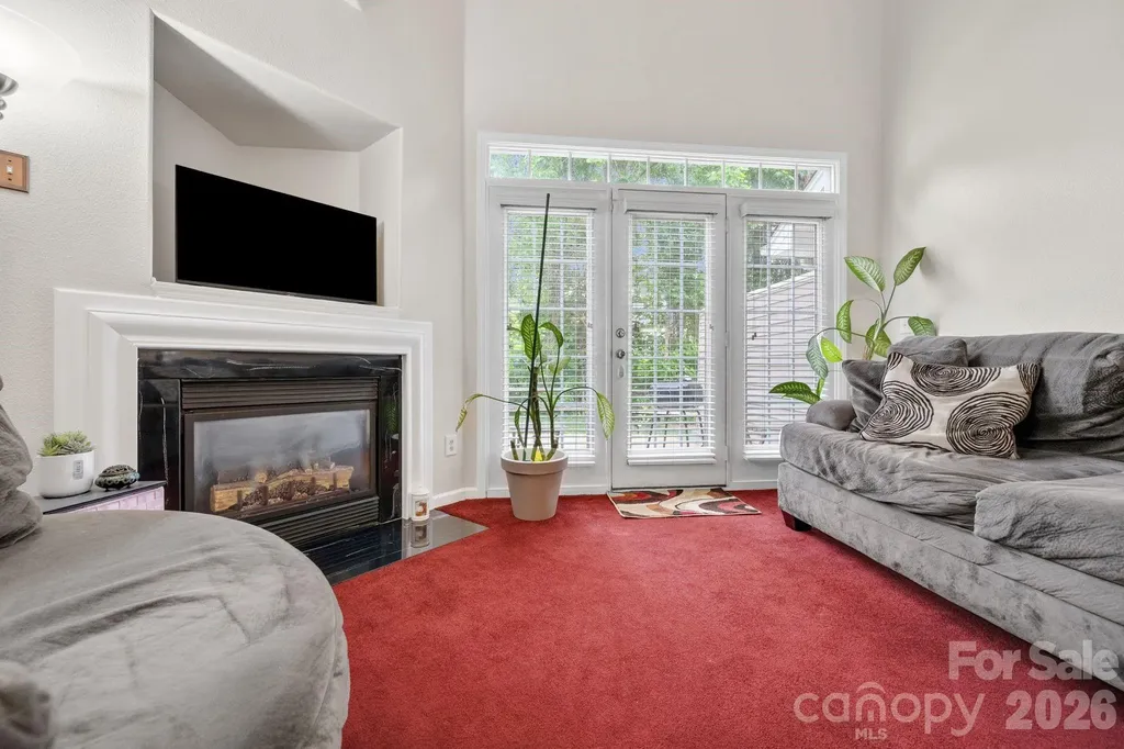 5757 Fox Ridge Lane Winston Salem NC 27104