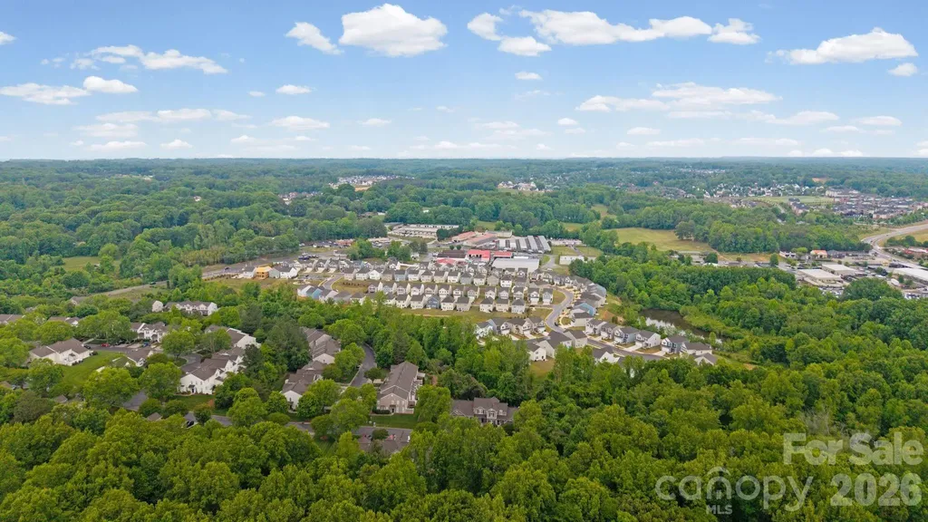 5757 Fox Ridge Lane Winston Salem NC 27104