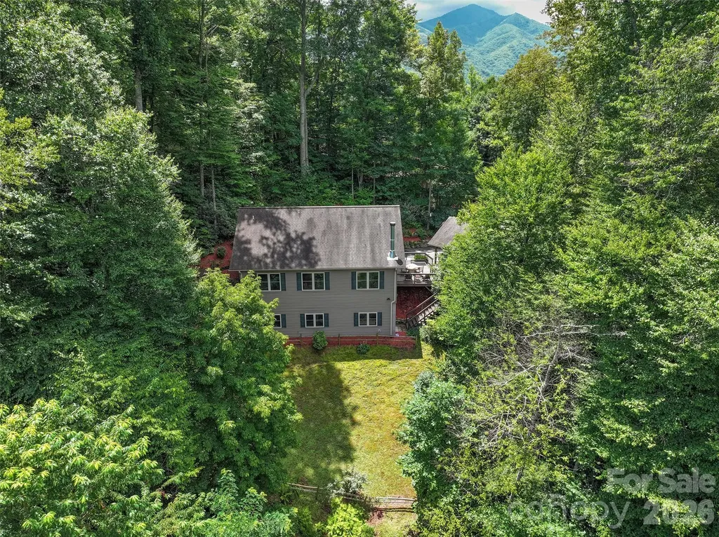 39 Maplewood Drive Maggie Valley NC 28751