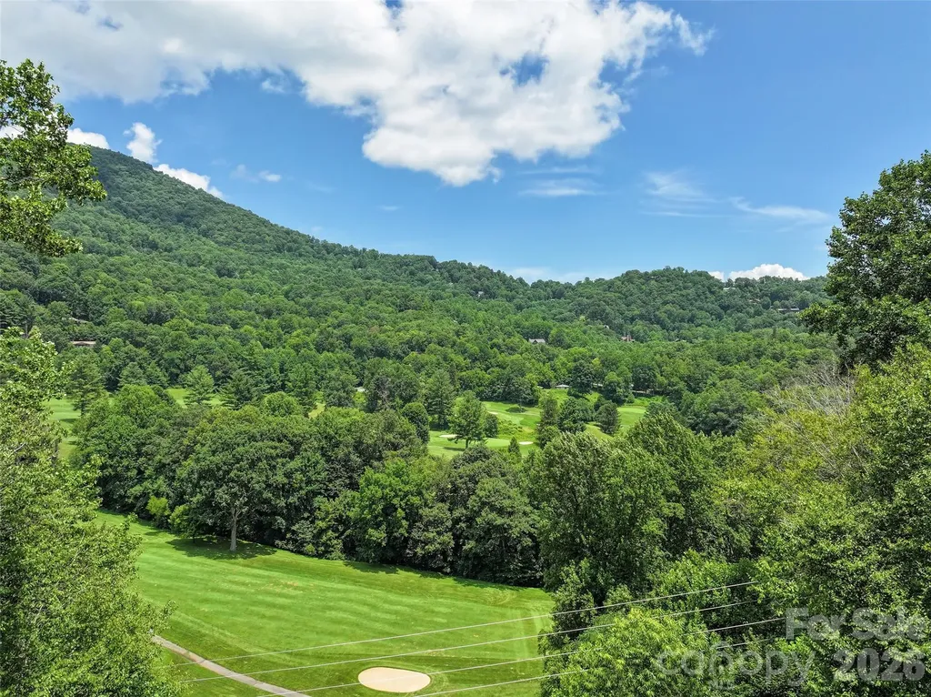 39 Maplewood Drive Maggie Valley NC 28751