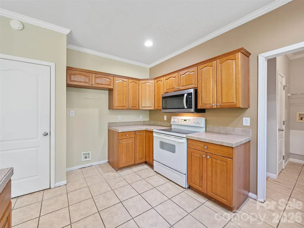 1470 Bear Creek Road Bakersville NC 28705