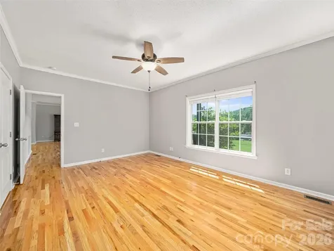 1470 Bear Creek Road Bakersville NC 28705