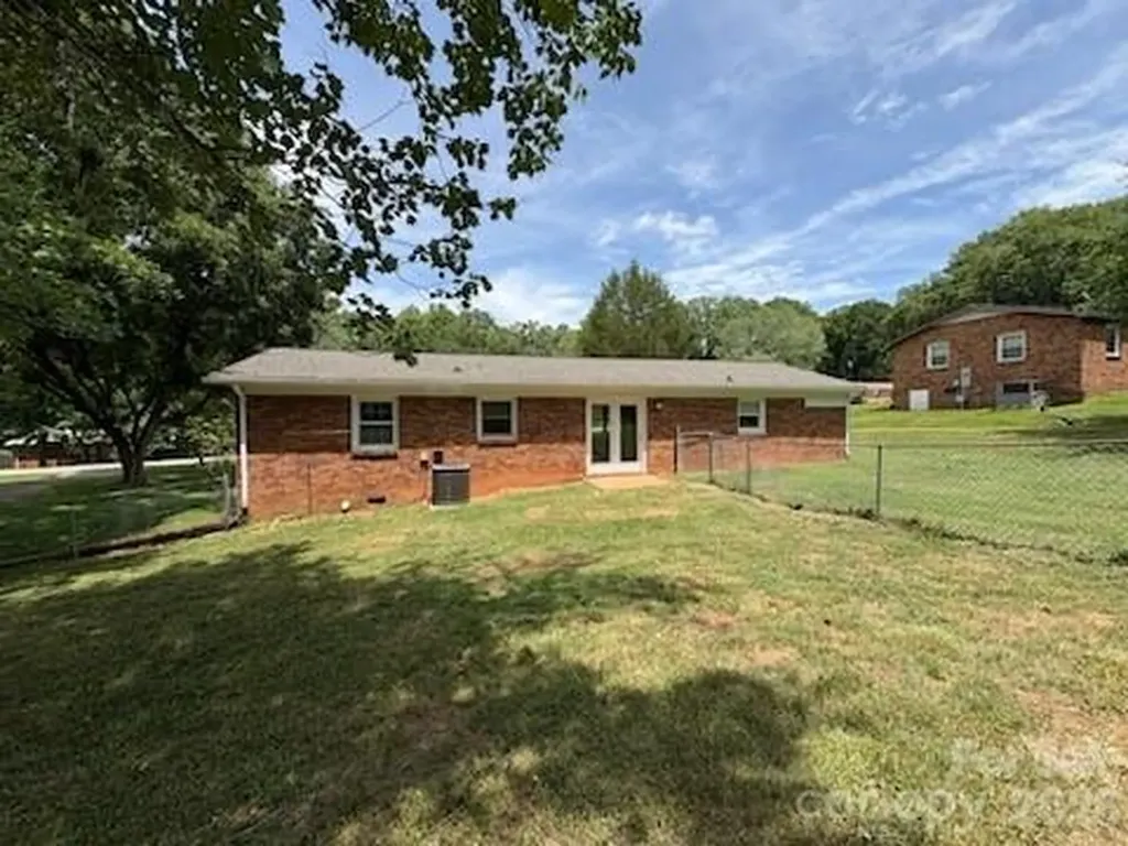 5406 Canterbury Road Patterson Springs NC 28152