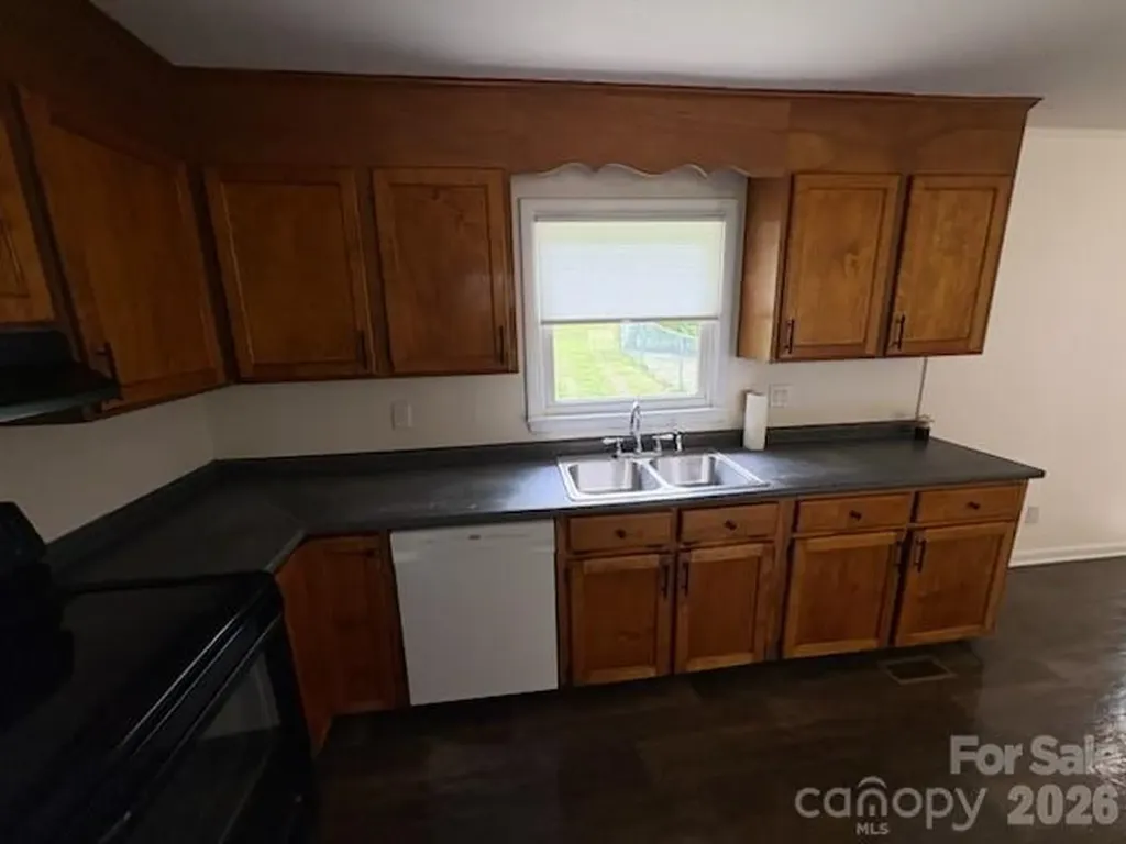 5406 Canterbury Road Patterson Springs NC 28152