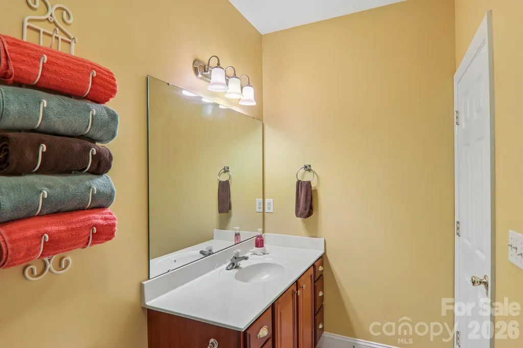 3311 Sandy Drive Hendersonville NC 28792