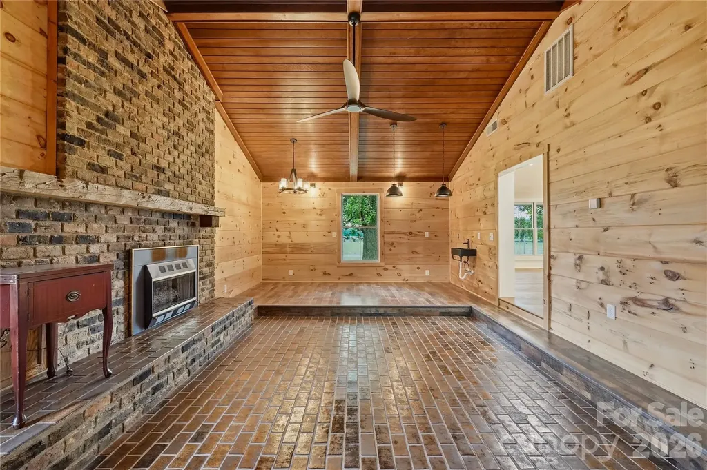 1421 Old Highway 74 Marshville NC 28103