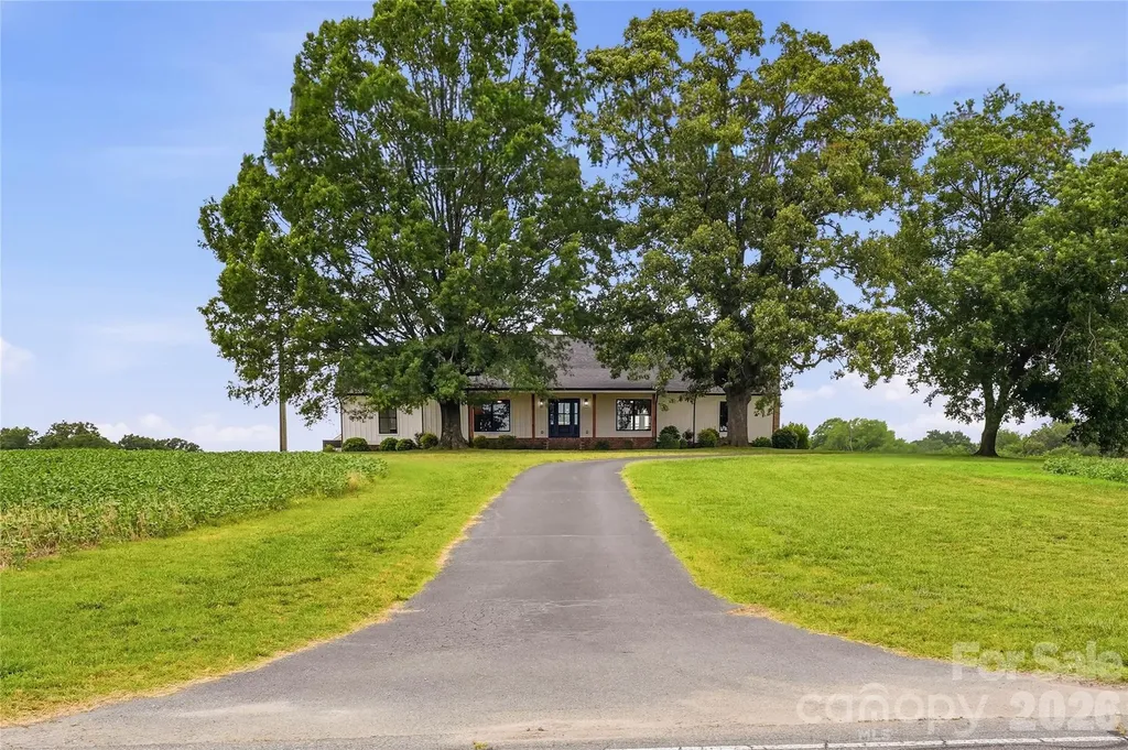 1421 Old Highway 74 Marshville NC 28103