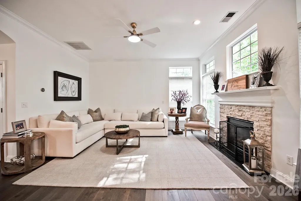 10912 Owl Nest Lane Charlotte NC 28277