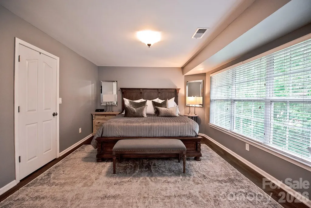 10912 Owl Nest Lane Charlotte NC 28277