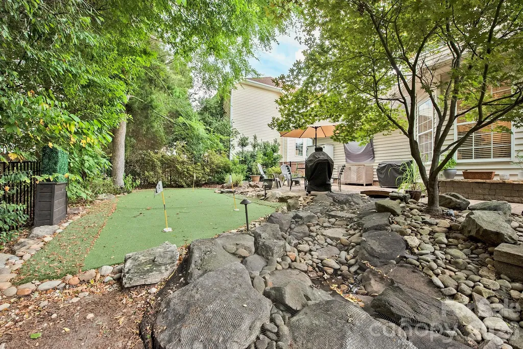 10912 Owl Nest Lane Charlotte NC 28277