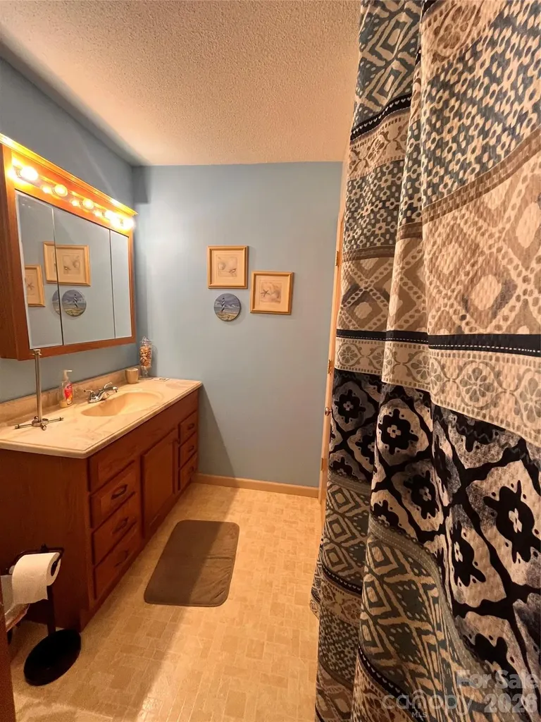 410 Thompson Street S Stanley NC 28164