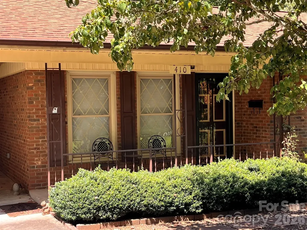 410 Thompson Street S Stanley NC 28164