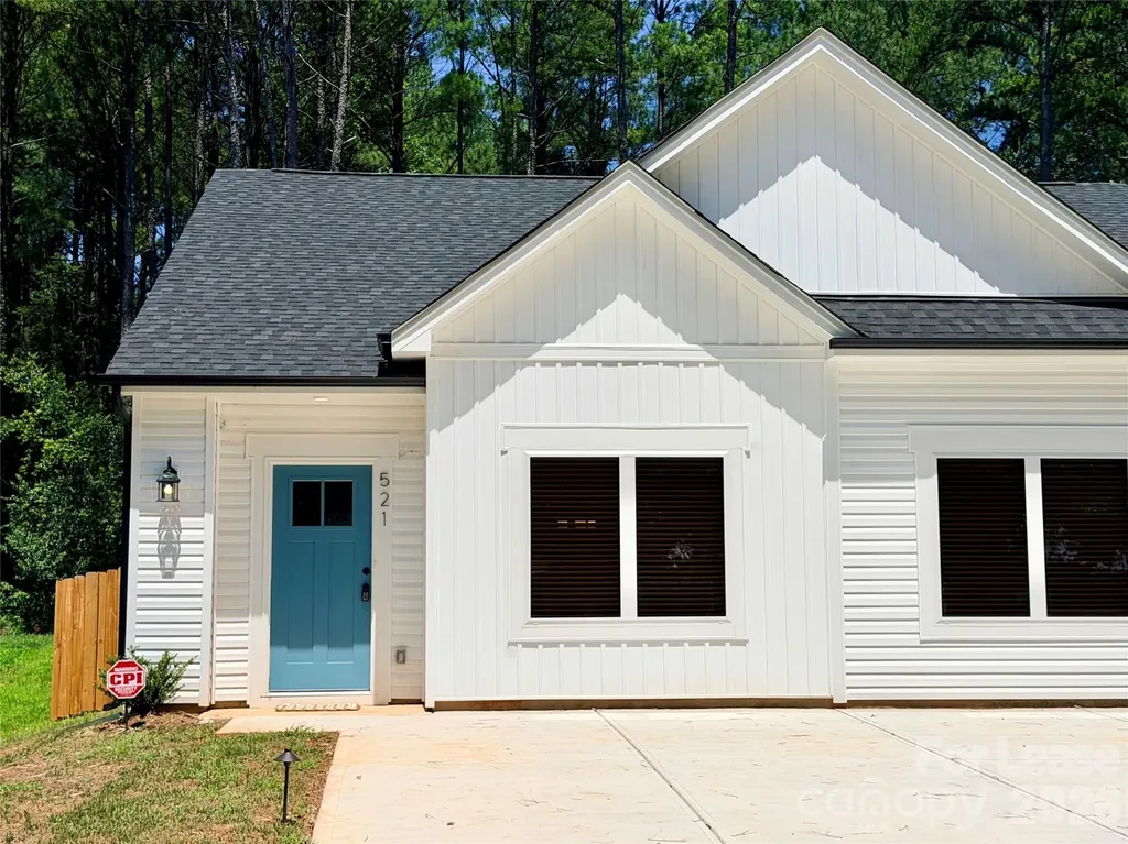 521 N Linwood Avenue Charlotte NC 28216