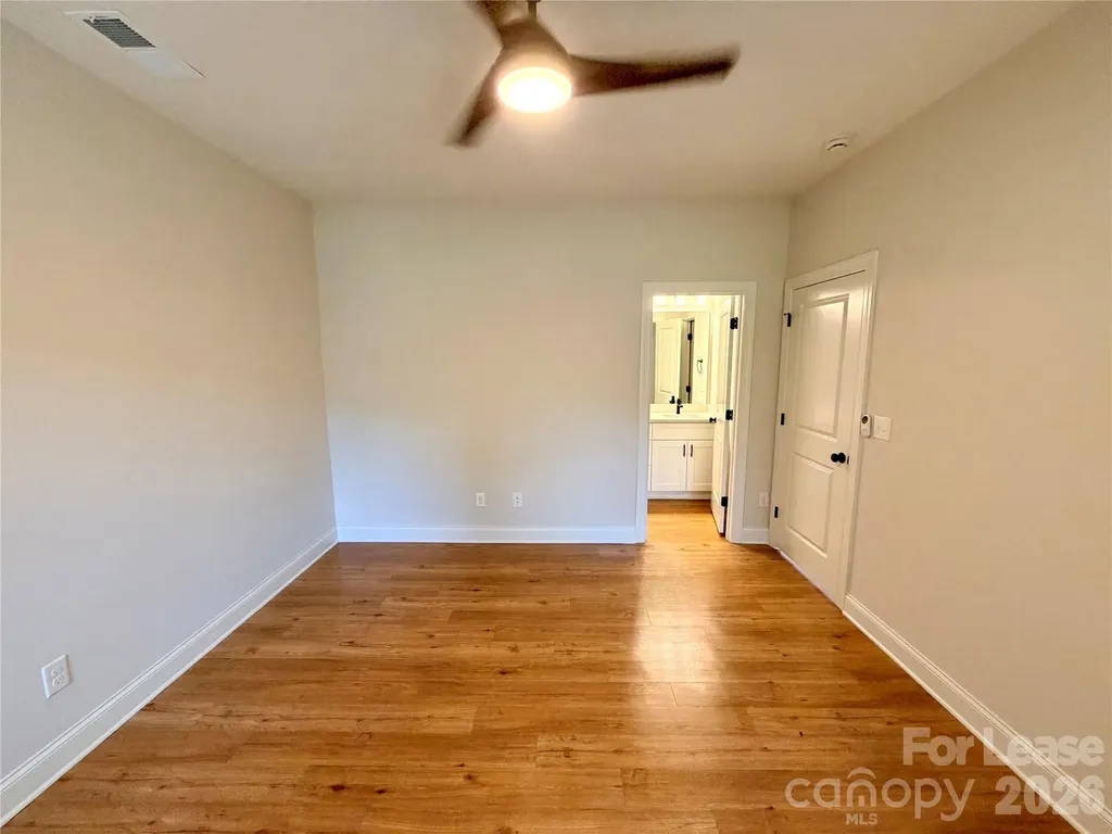 521 N Linwood Avenue Charlotte NC 28216