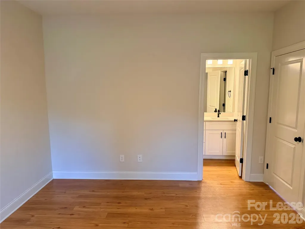 521 N Linwood Avenue Charlotte NC 28216