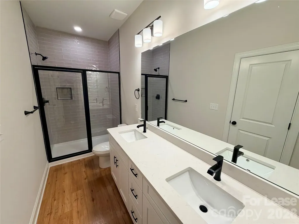 521 N Linwood Avenue Charlotte NC 28216