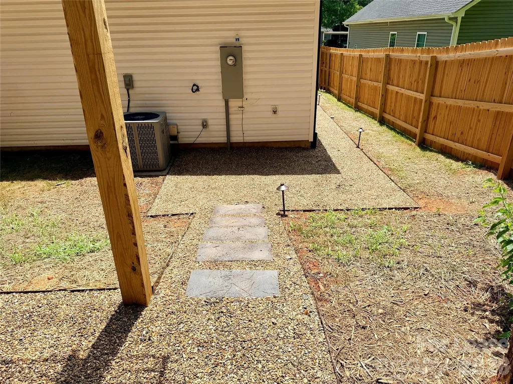521 N Linwood Avenue Charlotte NC 28216