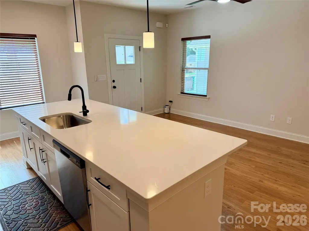 521 N Linwood Avenue Charlotte NC 28216