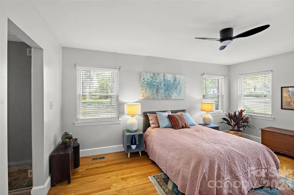 3928 Langhorne Avenue Charlotte NC 28205