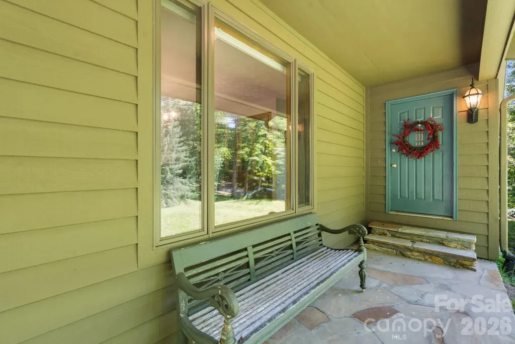126 Rock Ledge Lane Sugar Mountain NC 28604